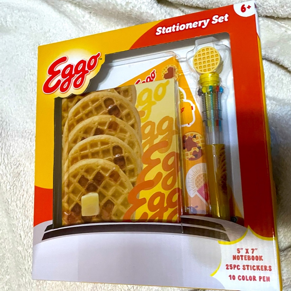 Kelloggs Eggo Waffles 3-Piece Stationary Set with Stickers, Notebook & Pen